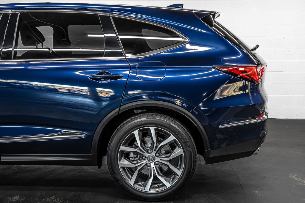 Certified 2023 Acura MDX FWD w/ Technology Package image 13