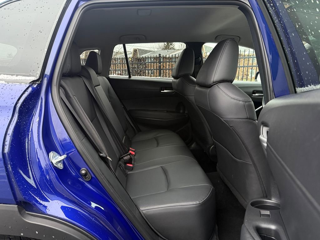 Used 2024 Toyota Corolla Cross XLE image 15