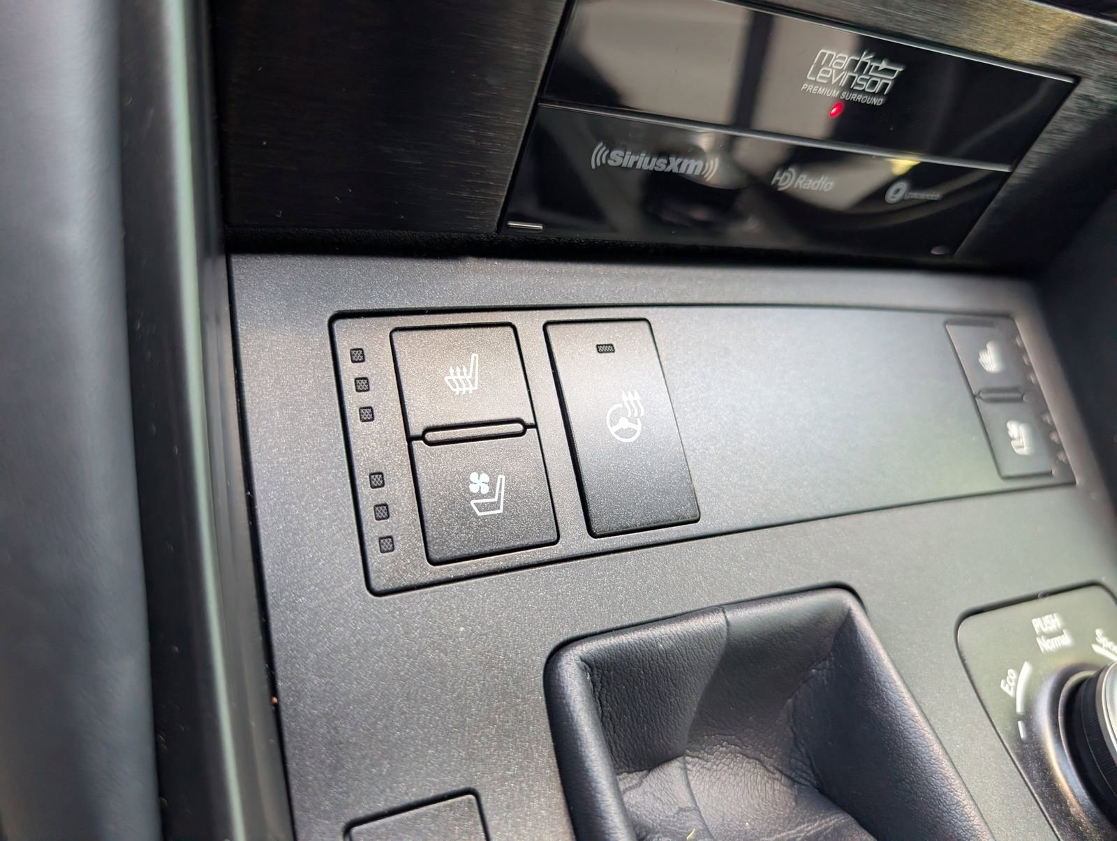 Used 2022 Lexus IS 350 F Sport RWD image 21