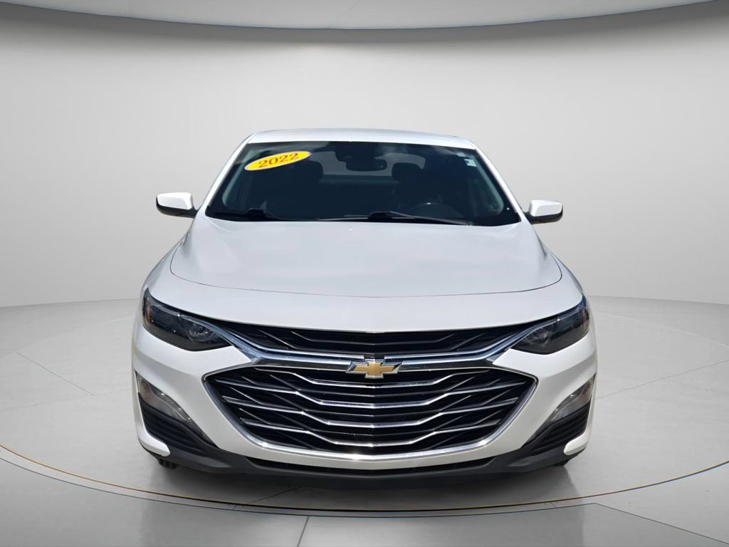 Used 2022 Chevrolet Malibu LT w/ Leather Package FWD image 5