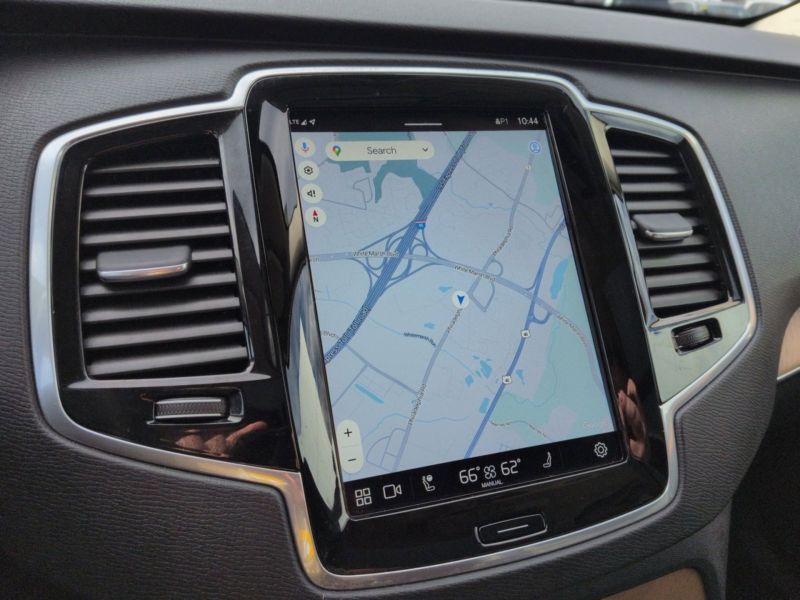 Certified 2023 Volvo XC90 B6 Plus w/ Protection Package Premier image 20