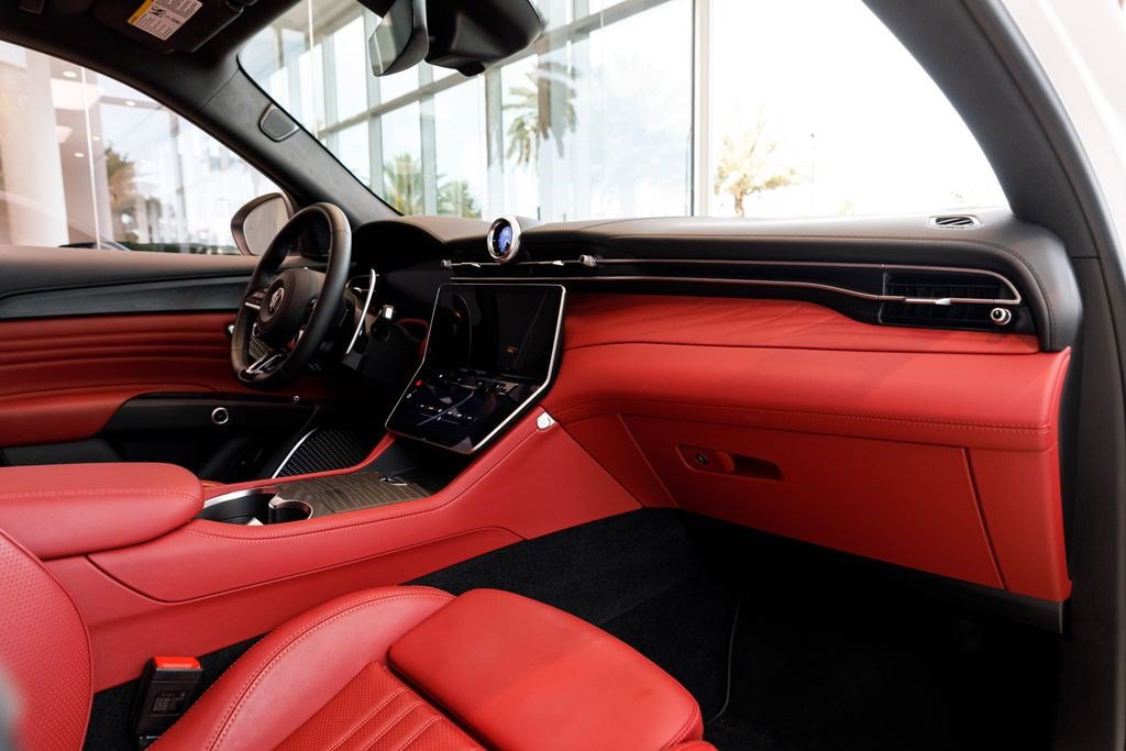 Certified 2023 Maserati Grecale Modena AWD/4WD image 15