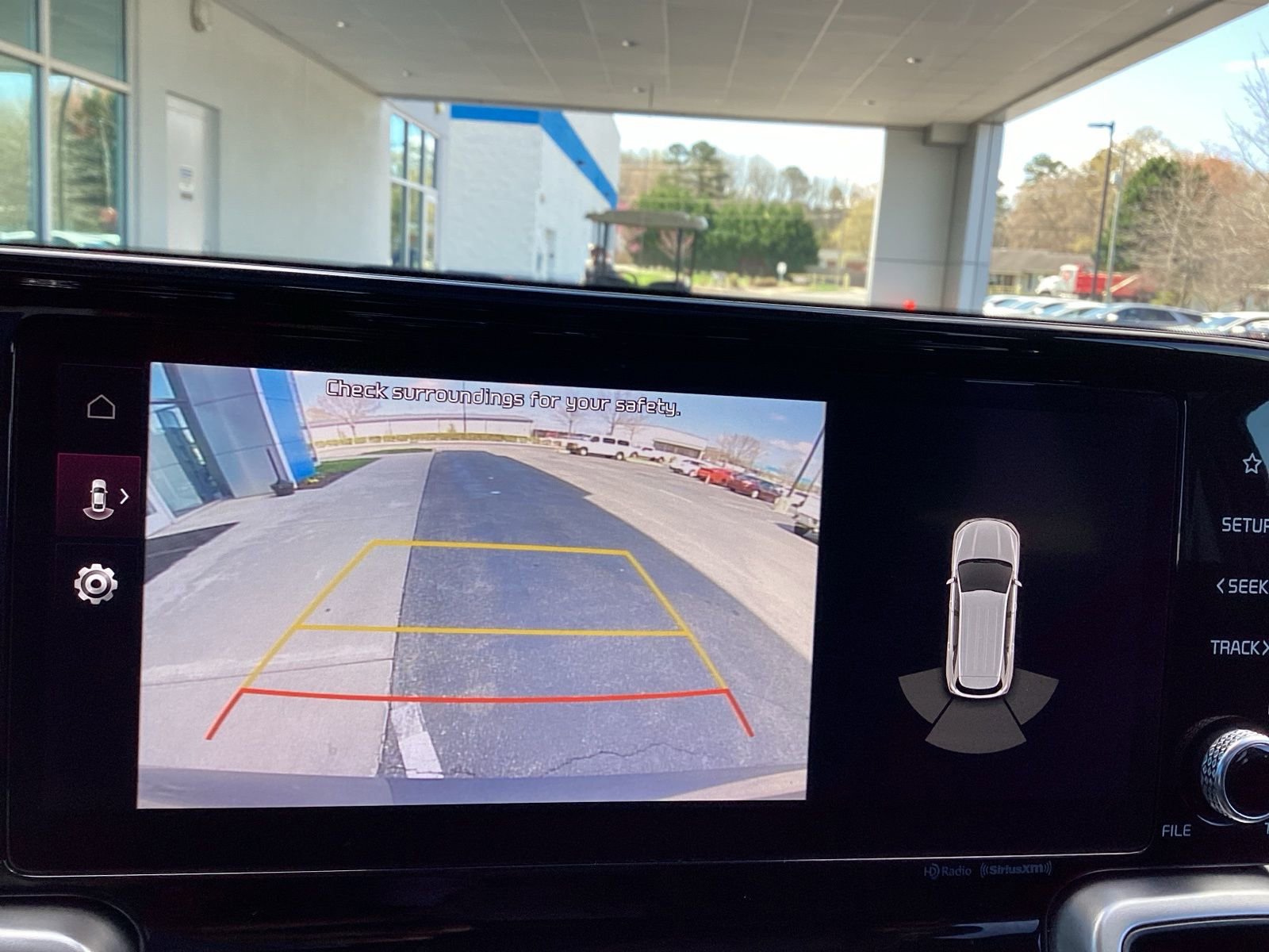 Used 2022 Kia Sorento EX w/ Panoramic Sunroof Package image 17