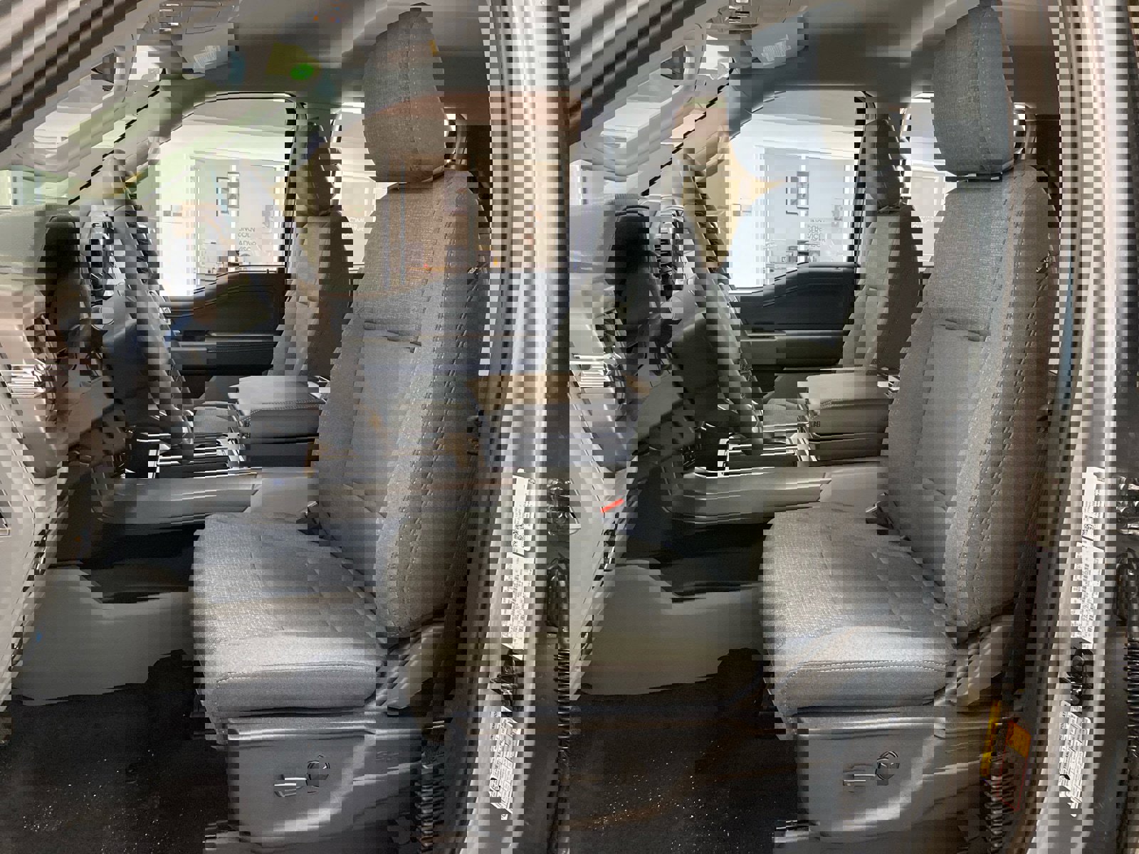 New 2026 Ford F150 XLT w/ XLT Chrome Appearance Package image 23