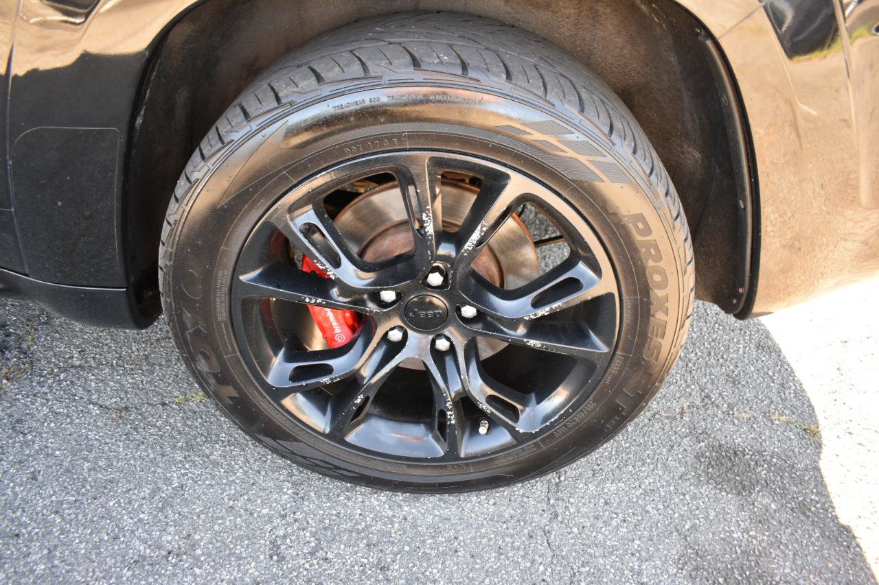 Used 2014 Jeep Grand Cherokee SRT AWD/4WD image 33