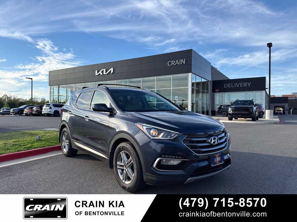 Used 2017 Hyundai Santa Fe Sport FWD image 1