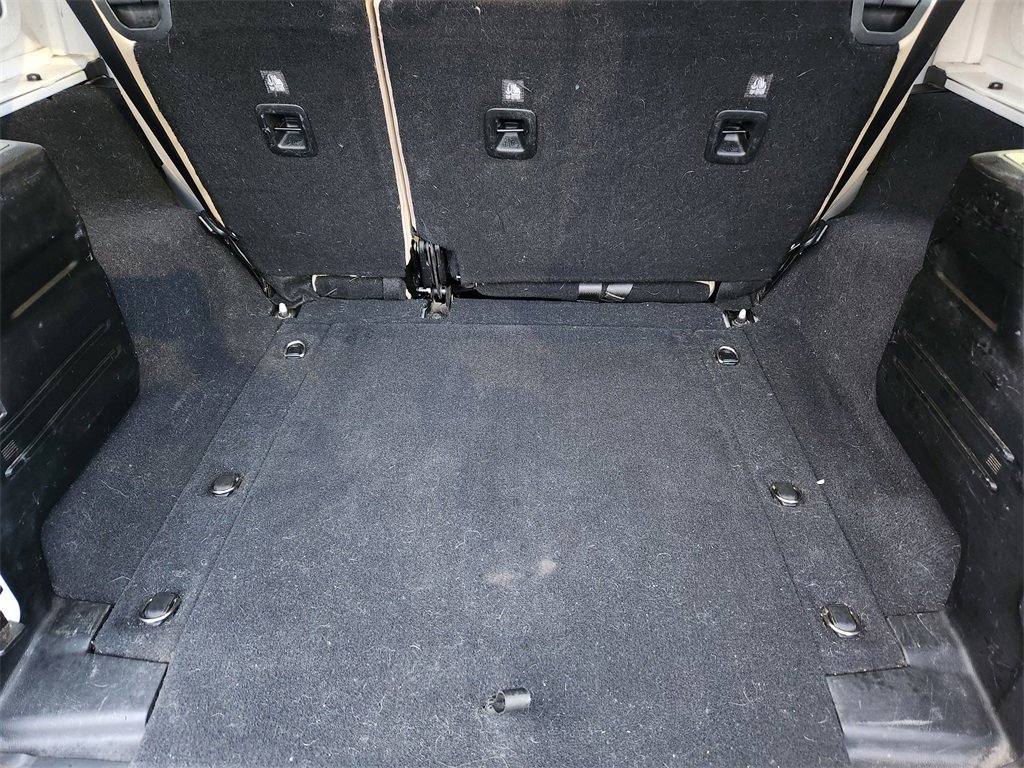 Used 2018 Jeep Wrangler Unlimited Sahara w/ LED Lighting Group image 8