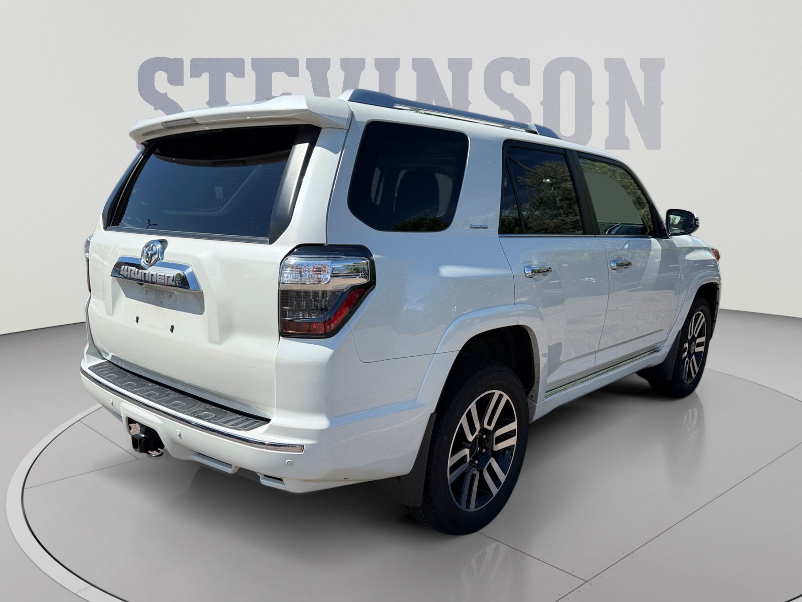 Certified 2023 Toyota 4Runner Limited AWD/4WD image 5