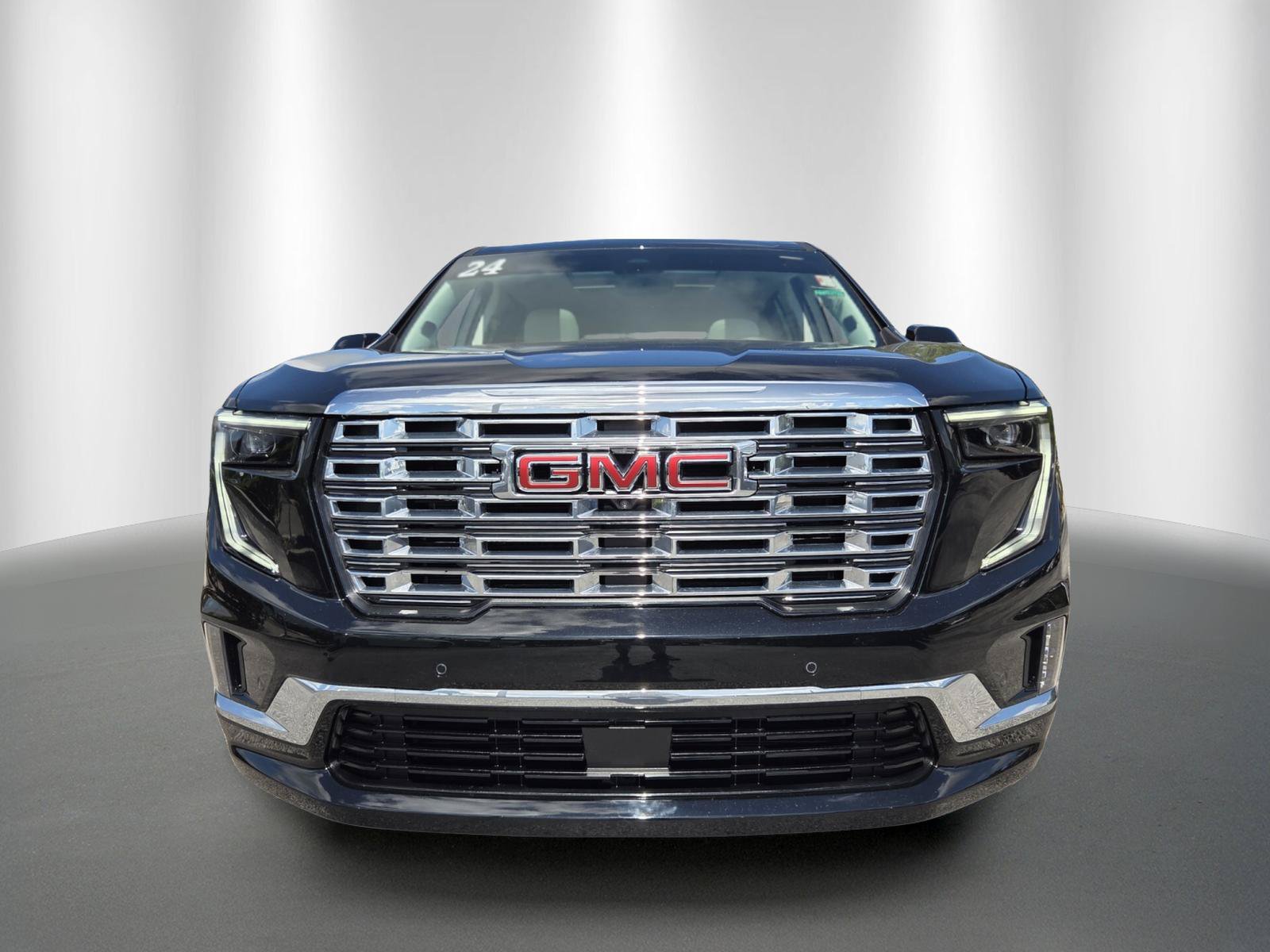 Used 2024 GMC Acadia Denali w/ Super Cruise Package AWD/4WD image 2