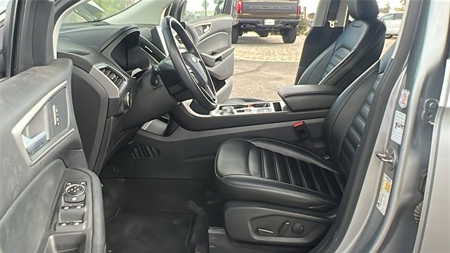 Used 2024 Ford Edge SEL image 17