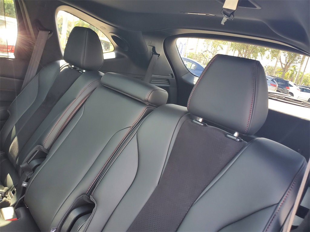 Used 2023 Acura MDX A-Spec image 13