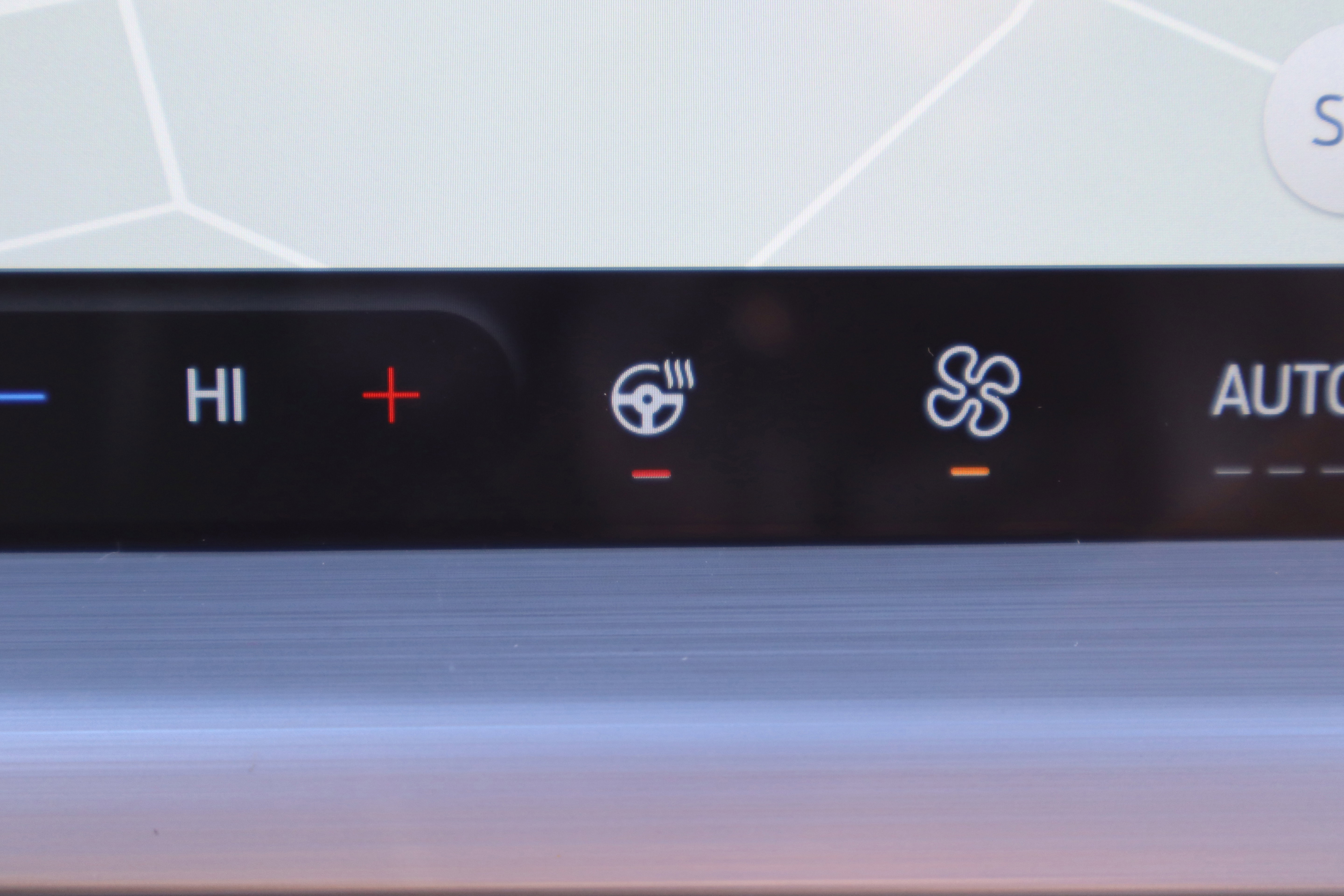 New 2025 Ford Escape SE w/ PHEV Premium Package image 23