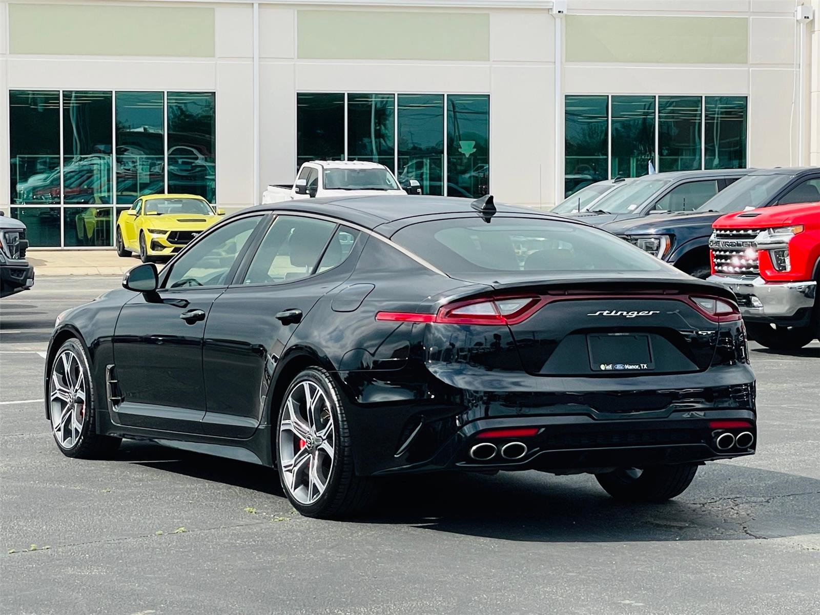 Used 2021 Kia Stinger GT1 RWD image 5