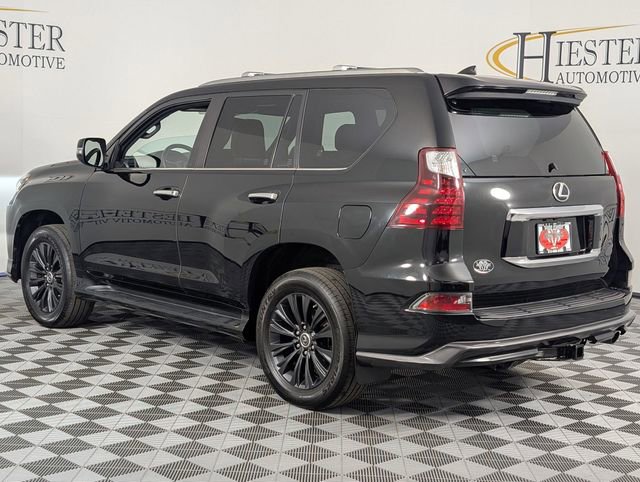 Used 2022 Lexus GX 460 Premium w/ Accessory Package image 5
