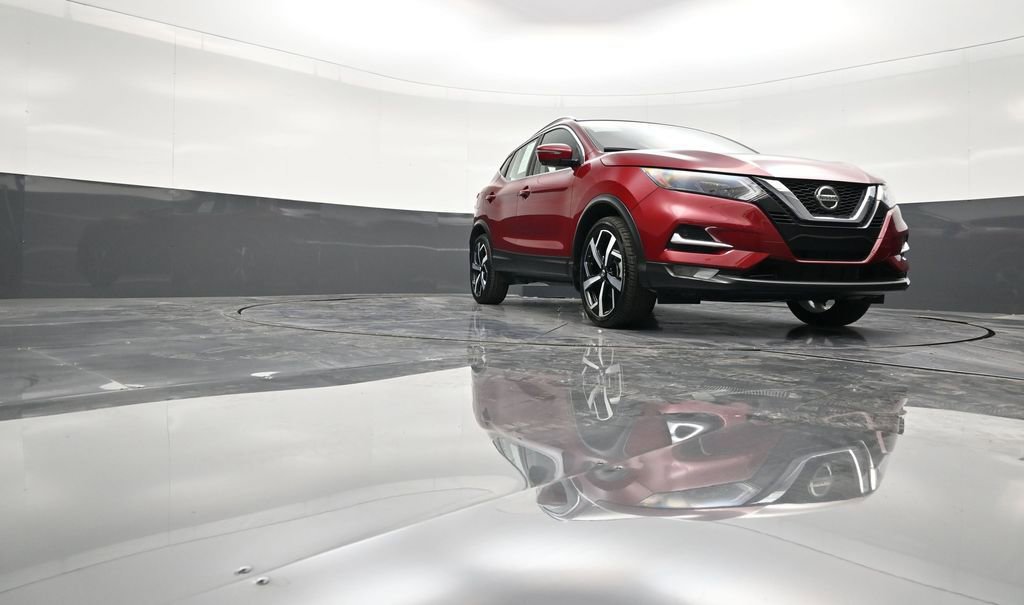 Used 2022 Nissan Rogue Sport SL w/ Premium Package FWD image 27