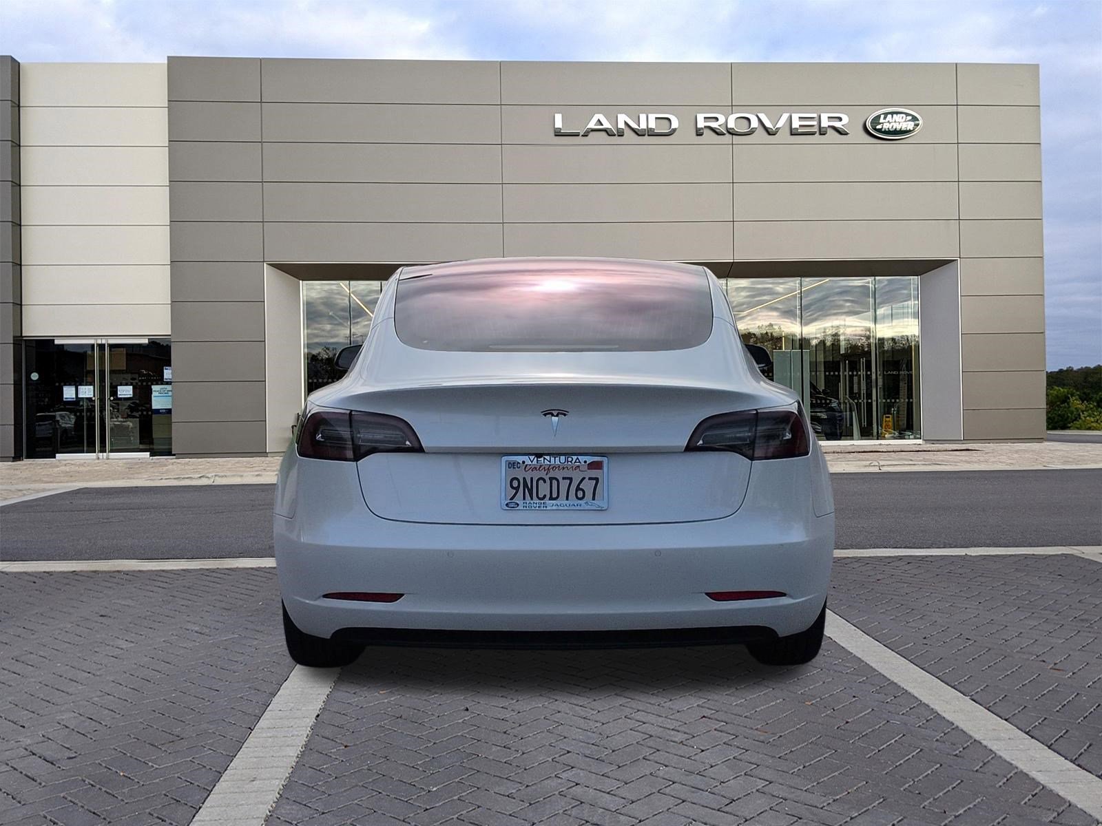 Used 2018 Tesla Model 3 Long Range image 6
