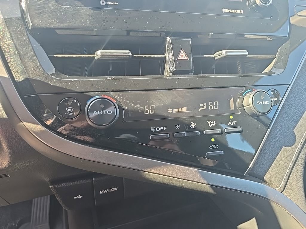 Used 2023 Toyota Camry SE FWD image 21