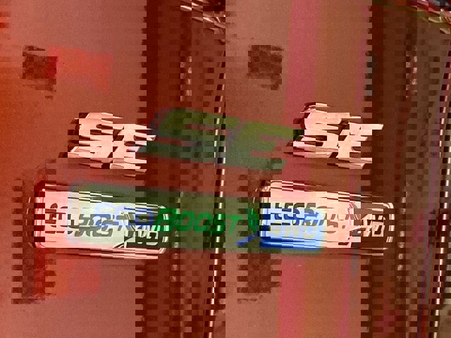 Used 2016 Ford Escape SE w/ Equipment Group 201A image 8