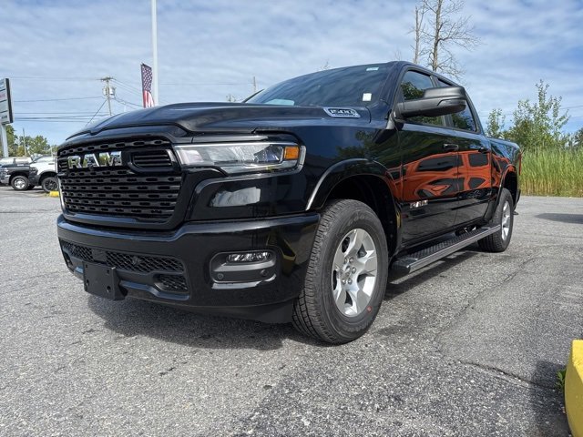 New 2026 RAM 1500 4x4 Crew Cab image 3