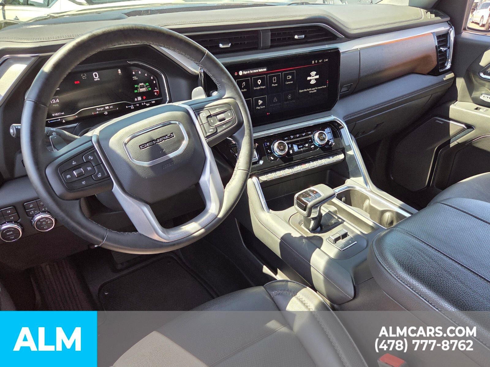 Used 2024 GMC Sierra 1500 Denali w/ Technology Package AWD/4WD image 7