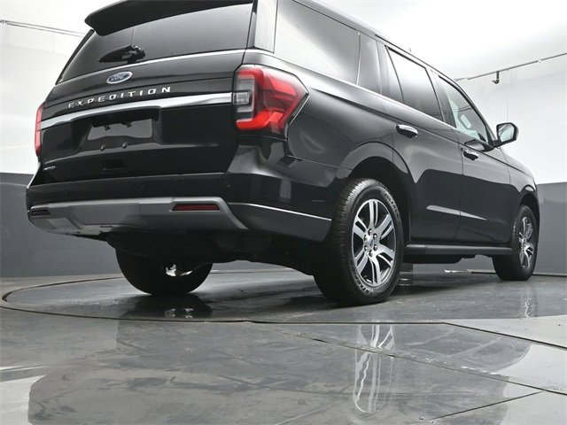 Used 2024 Ford Expedition Limited image 44