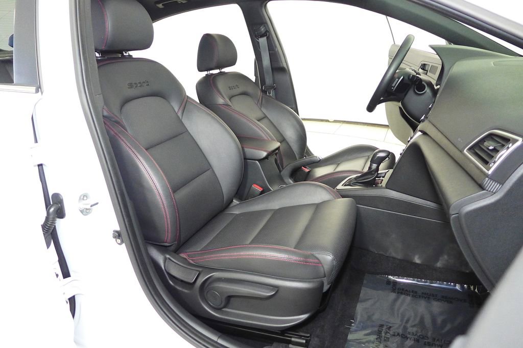 Used 2018 Hyundai Elantra Sport w/ Sport Premium Package 03 image 19