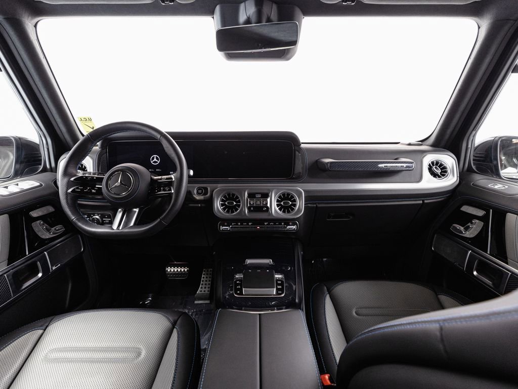 Certified 2025 Mercedes-Benz G 580 w/ EQ Technology image 27