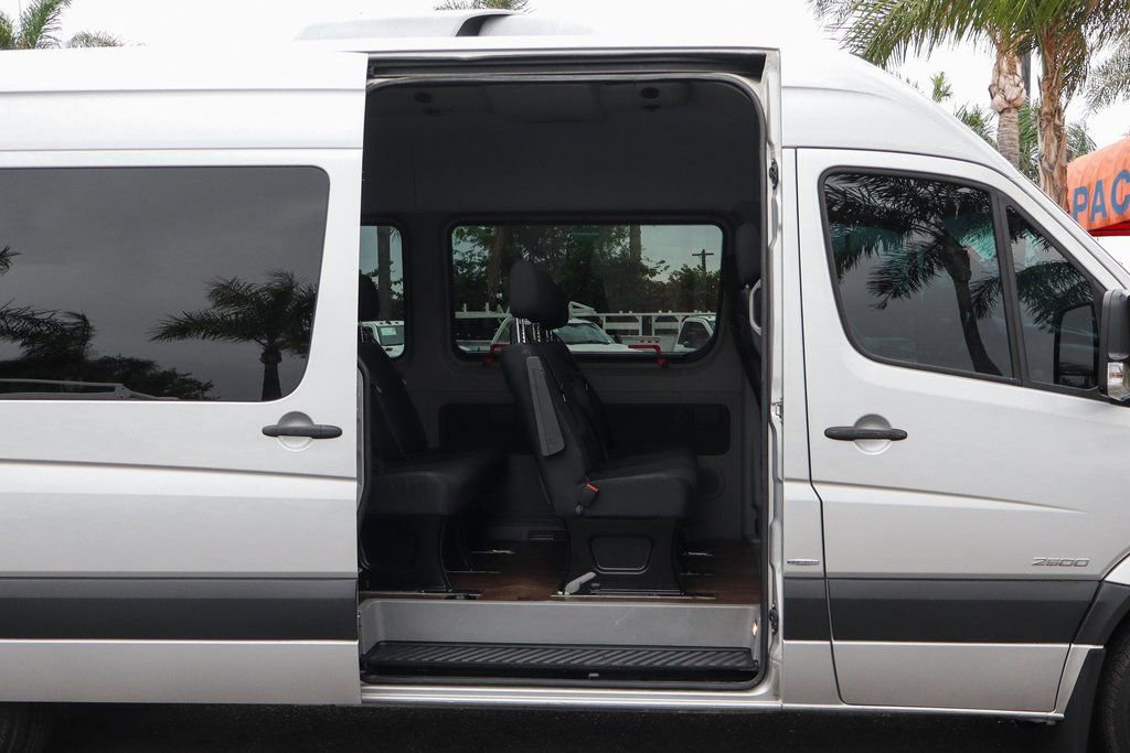 Used 2016 Mercedes-Benz Sprinter 2500 image 10