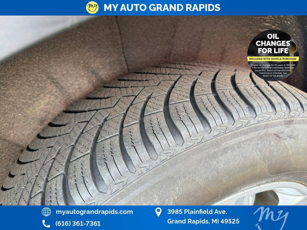 Used 2019 Chevrolet Blazer LT AWD/4WD image 33