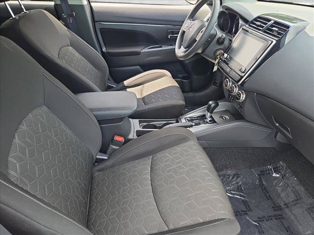 Used 2026 Mitsubishi Outlander Sport AWD image 19