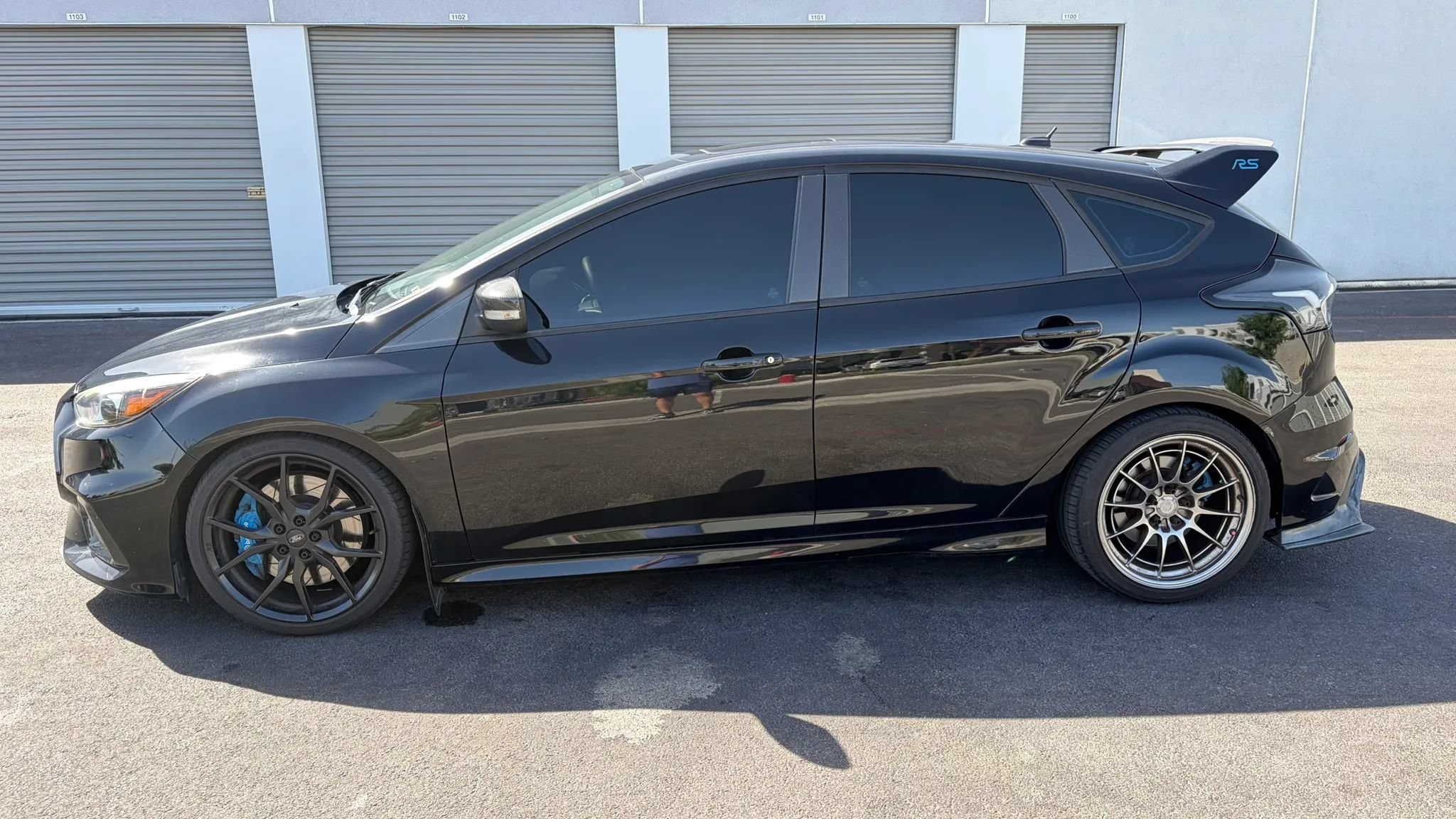 Used 2017 Ford Focus RS AWD/4WD image 2