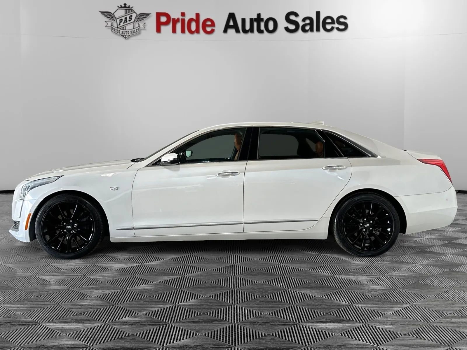 Used 2016 Cadillac CT6 Premium Luxury w/ Comfort Package image 5