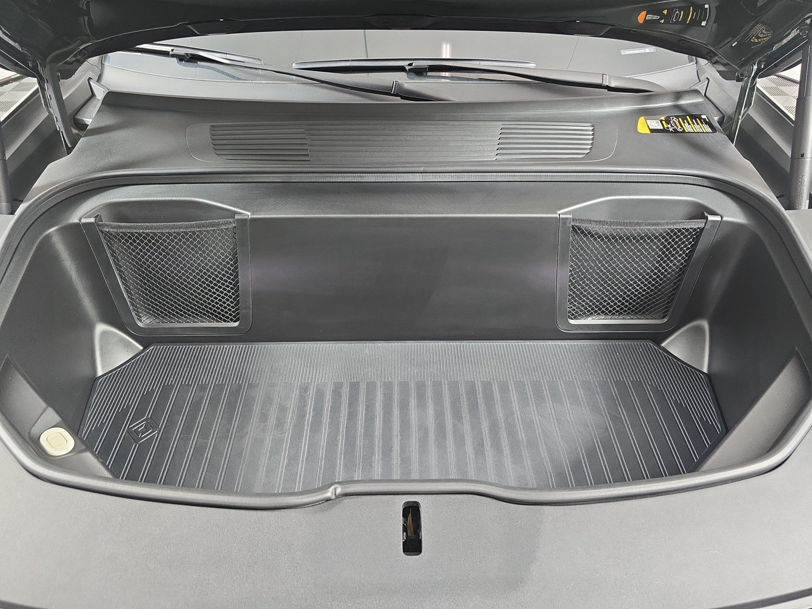 Used 2025 Rivian R1T Adventure AWD/4WD image 14