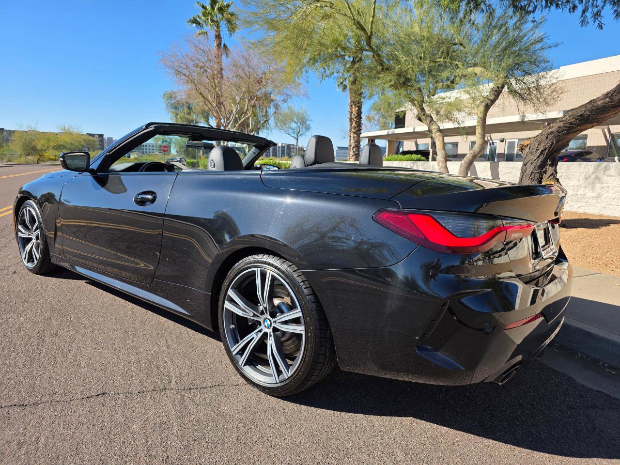 Used 2021 BMW 430i Convertible w/ M Sport Package image 14