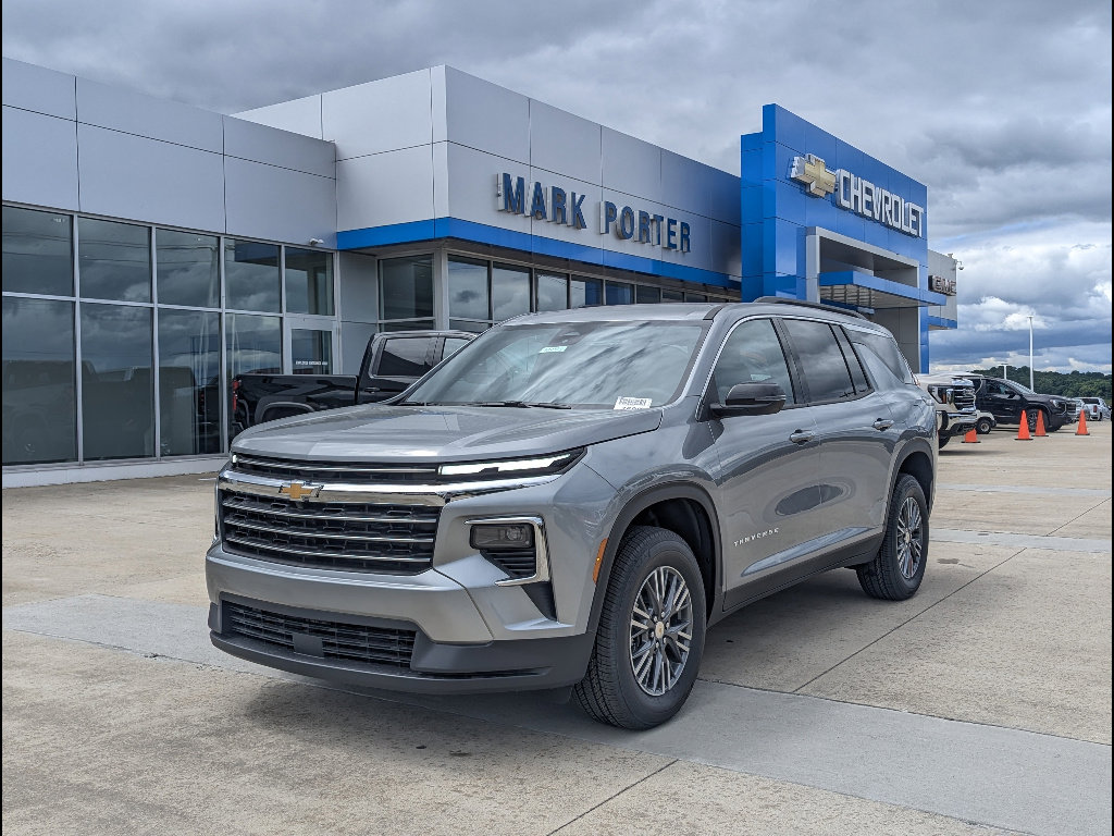 New 2026 Chevrolet Traverse LT w/ LPO, Floor Liner Package