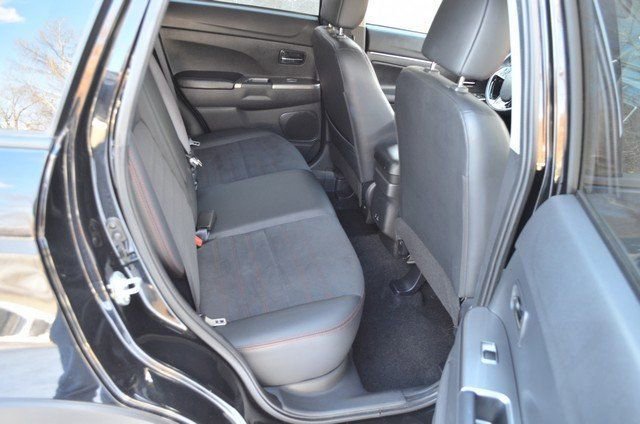 Used 2024 Mitsubishi Outlander Sport SE image 33