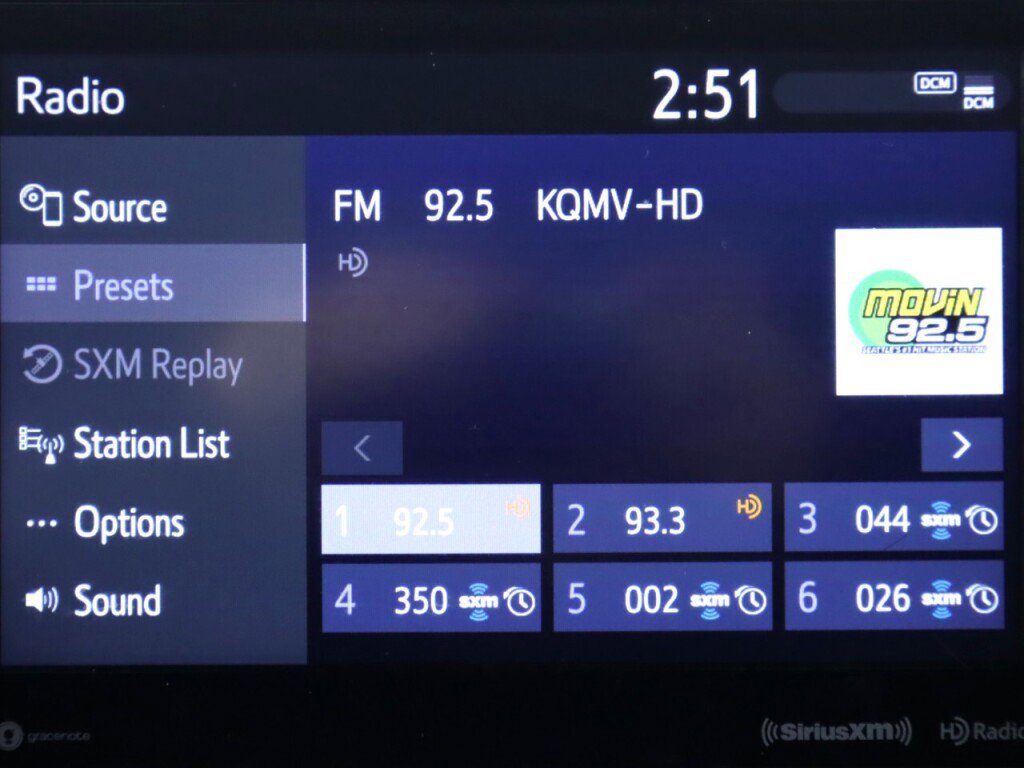 Used 2021 Toyota Highlander LE image 18