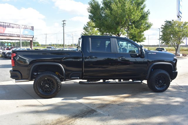 New 2026 Chevrolet Silverado 2500 ZR2 w/ LPO, Dark Essentials Package AWD/4WD image 4