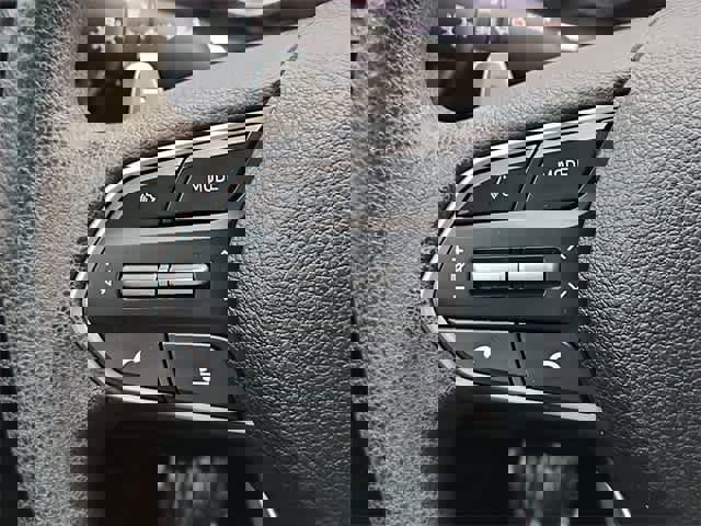 Used 2022 Hyundai Santa Fe SEL image 23