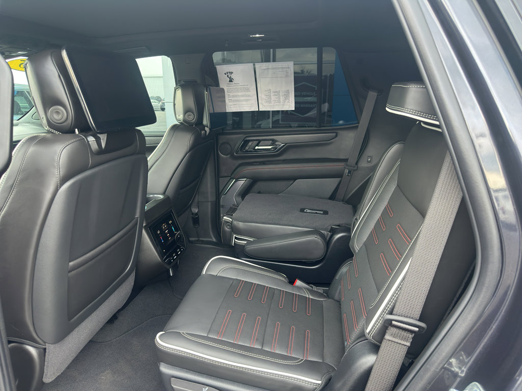 Used 2025 GMC Yukon AT4 Ultimate image 14