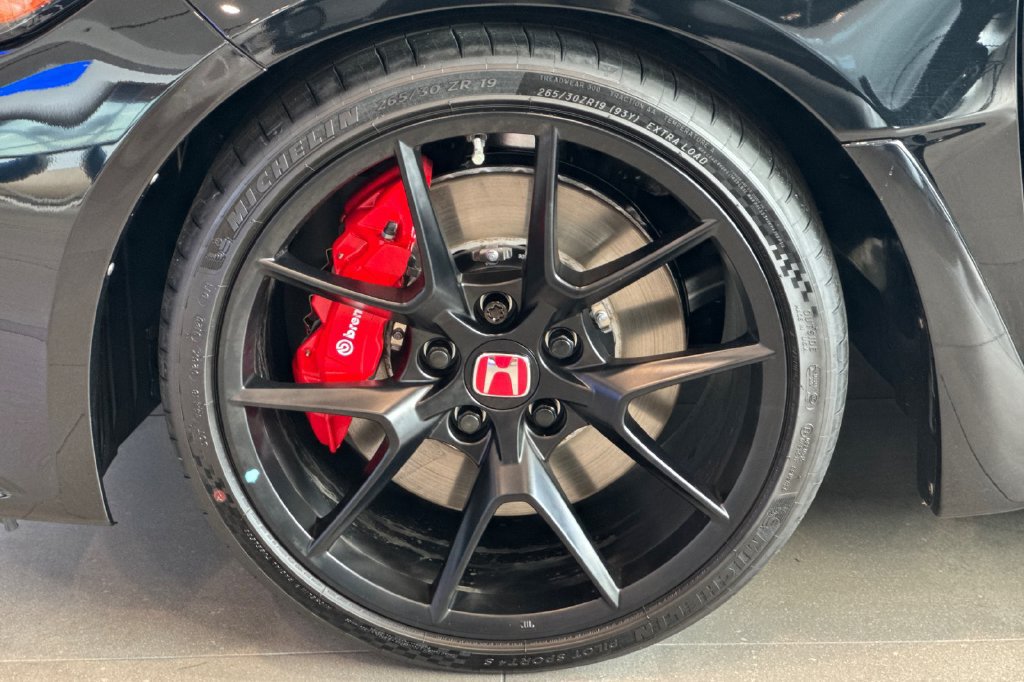 New 2026 Honda Civic Type R image 32