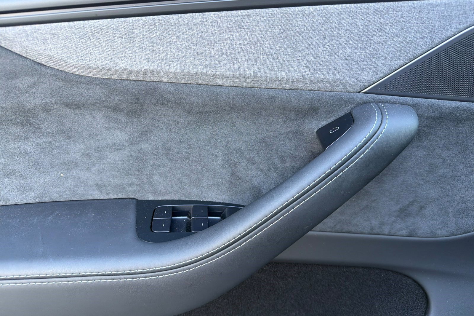 Used 2026 Tesla Model Y image 12