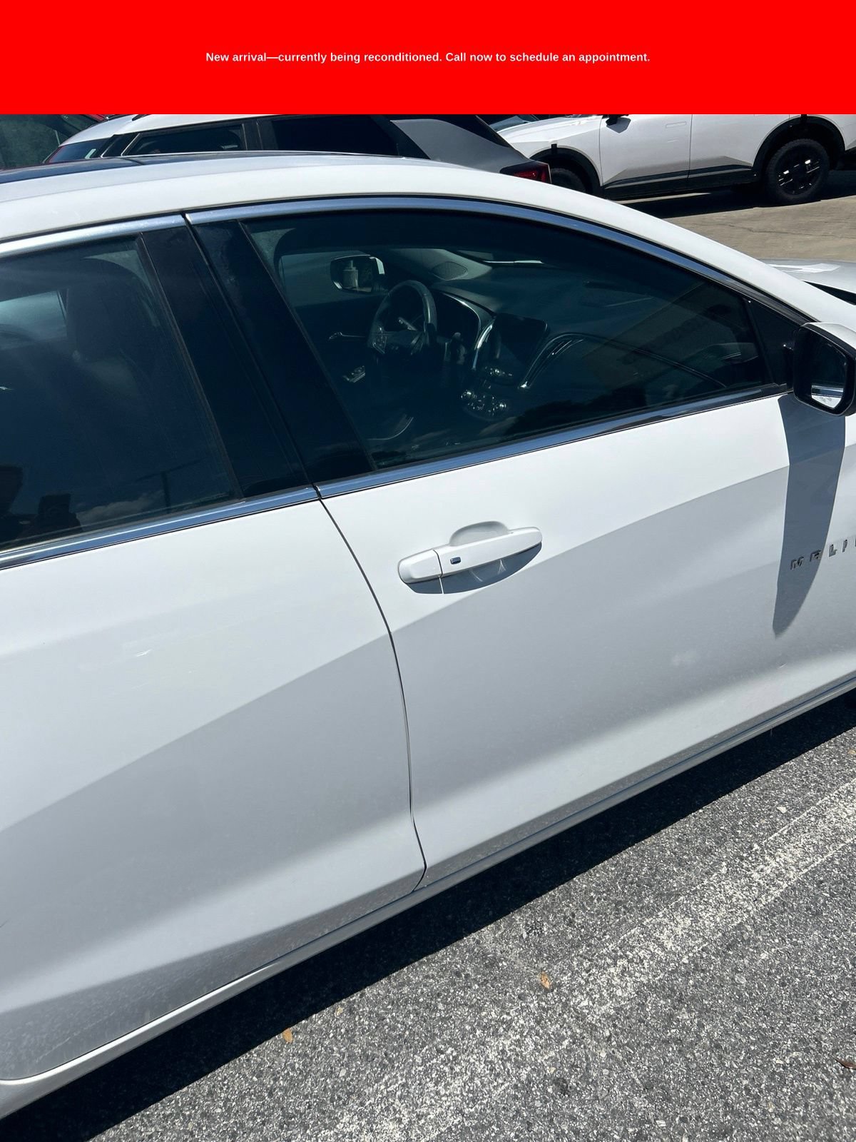 Used 2017 Chevrolet Malibu LT w/ Leather Package FWD image 15