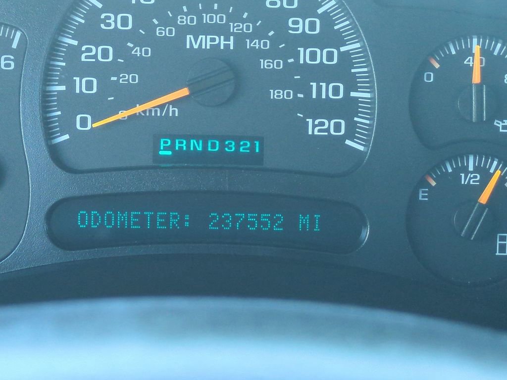 Used 2005 Chevrolet Silverado 1500 LS w/ Light Duty Power Package RWD image 19