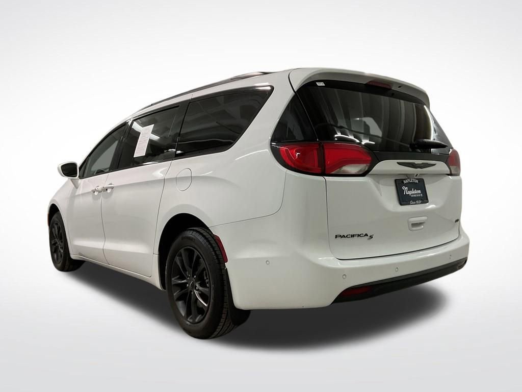 Used 2020 Chrysler Pacifica Touring-L w/ Advanced Safetytec Group AWD/4WD image 2