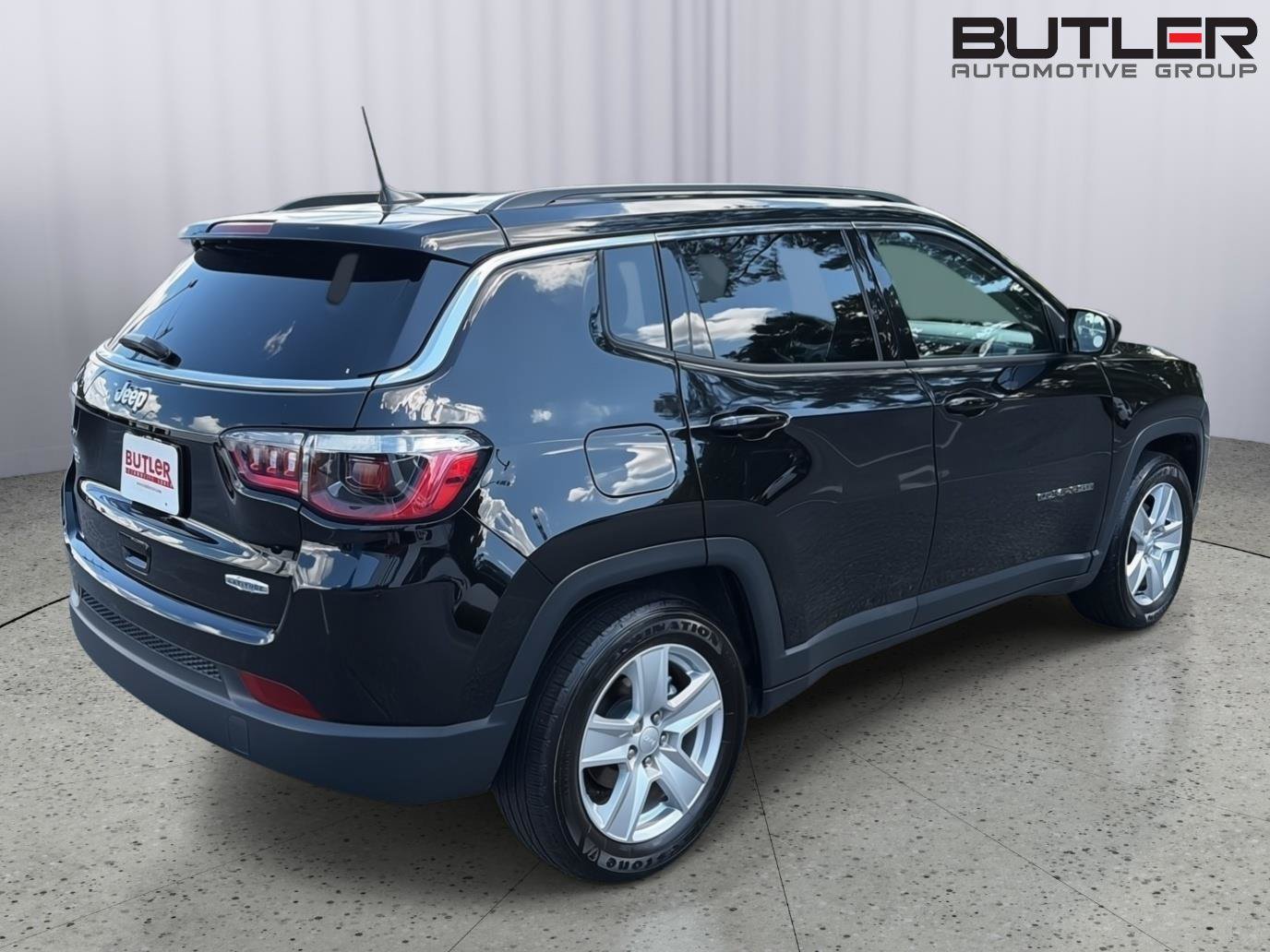 Used 2022 Jeep Compass Latitude w/ Convenience Group FWD image 6