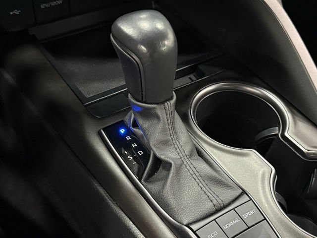 Used 2023 Toyota Camry SE FWD image 29