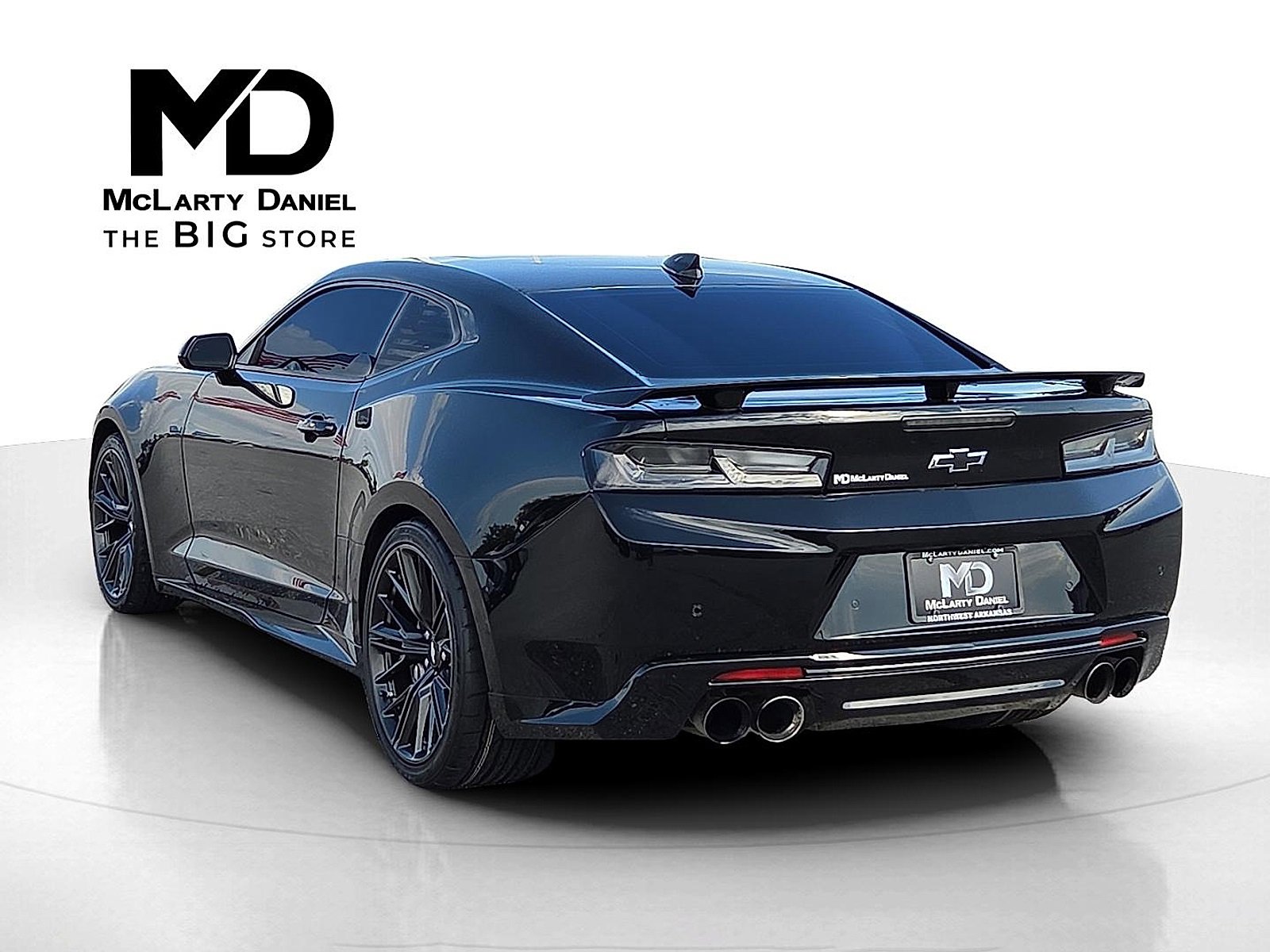 Used 2017 Chevrolet Camaro ZL1 video 4