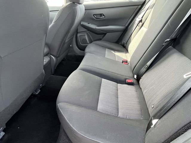 Used 2025 Nissan Sentra SV FWD image 7