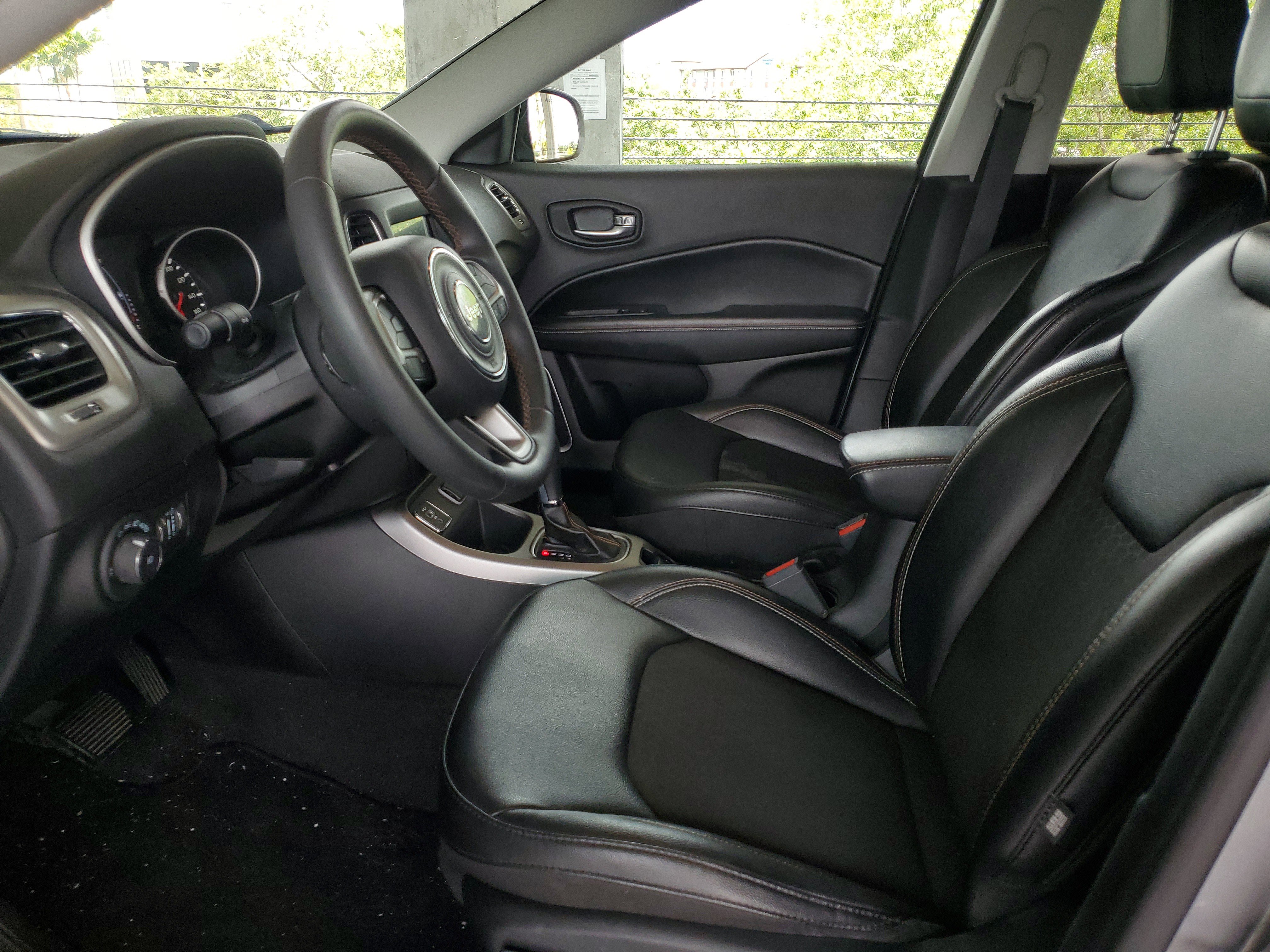 Used 2021 Jeep Compass Latitude w/ Driver Assistance Group image 17